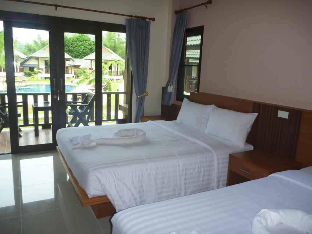 Phatcharee Resort Баан-Тай Номер фото
